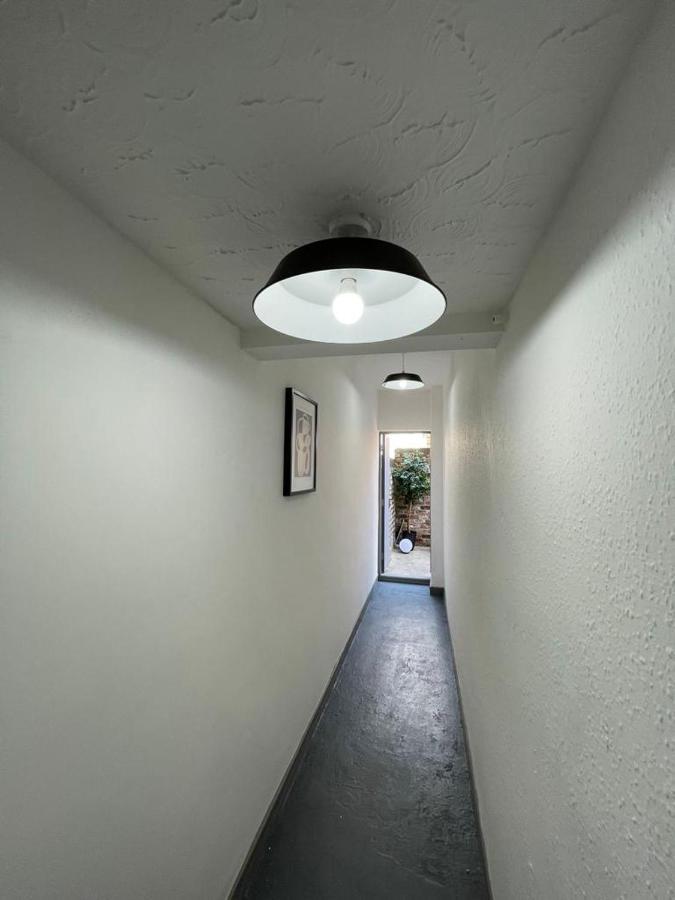 Newly Renovated Apartments In Liverpool - Extended Stay エクステリア 写真